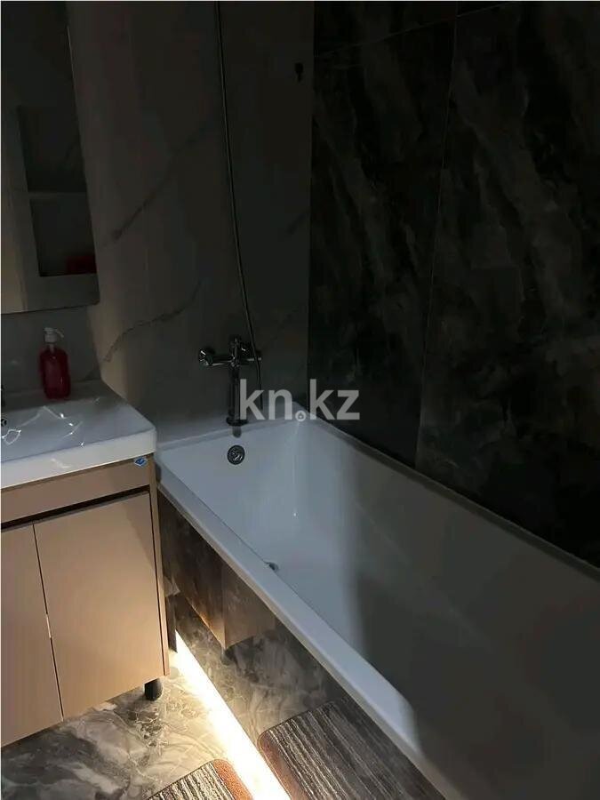 Продажа 1-комнатной квартиры, 41 м² в Астане - фото 4