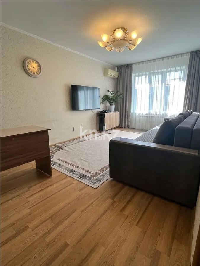 Продажа 4-комнатной квартиры, 85 м², мкр. Мамыр-2, дом  7 в Алматы