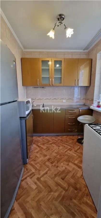 Продажа 3-комнатной квартиры, 60 м², ул. Утепова, дом  23 в Алматы - фото 3