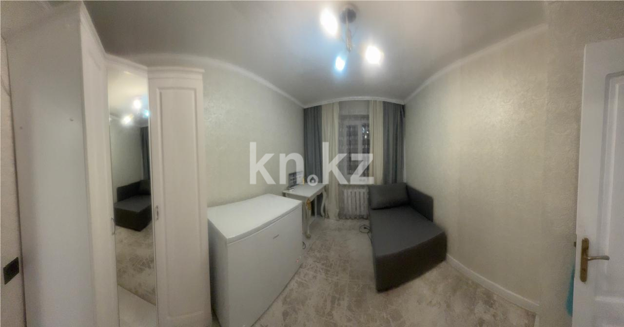 Продажа 3-комнатной квартиры, 59 м², пр. Строителей, дом  13 в Караганде - фото 4
