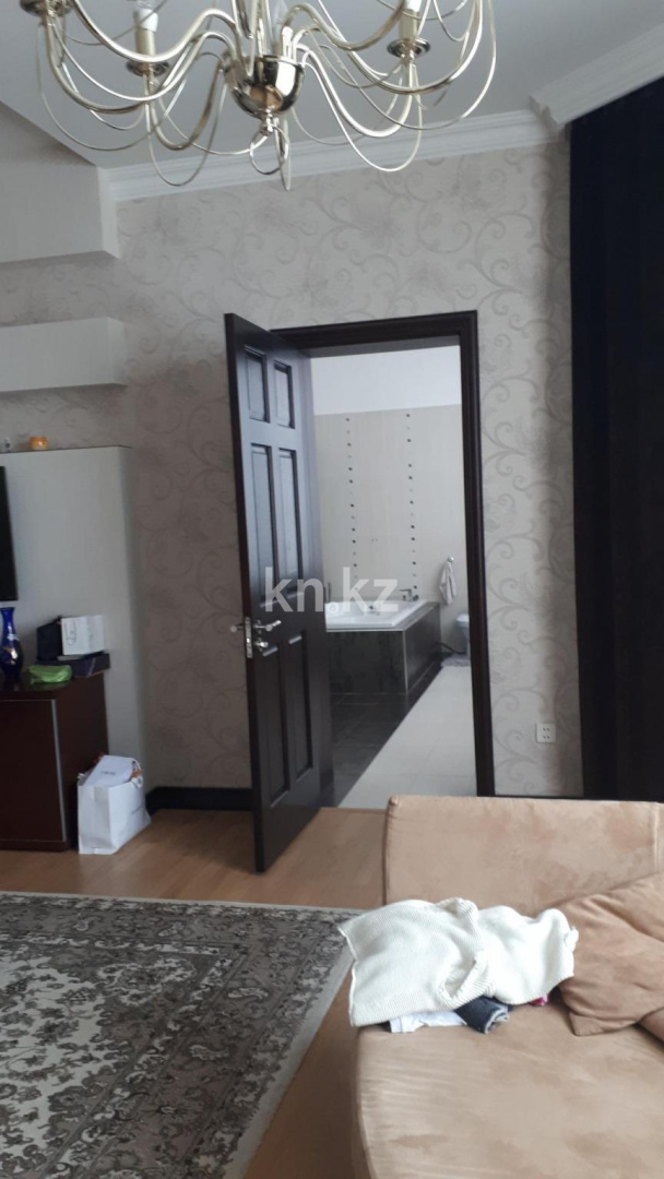Продажа 6-комнатного дома, 644 м², ул. Сейткулова в Караганде - фото 10