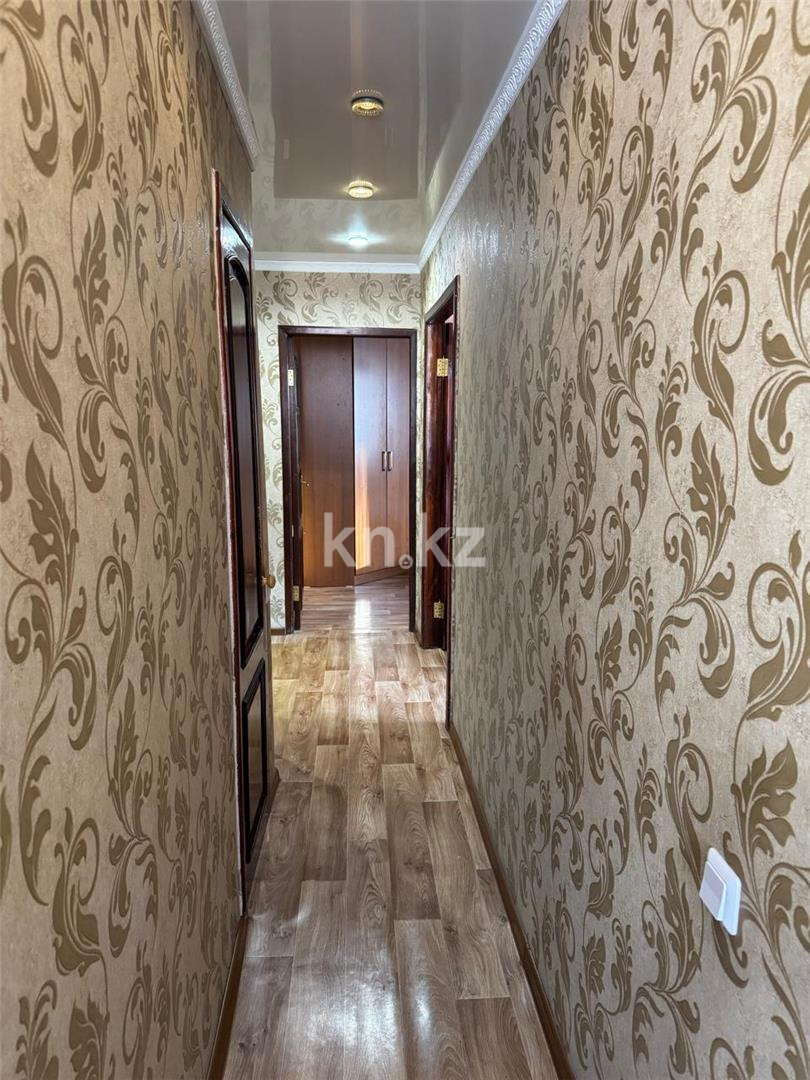 Продажа 3-комнатной квартиры, 57 м², пр. Бухар-жырау в Караганде - фото 10
