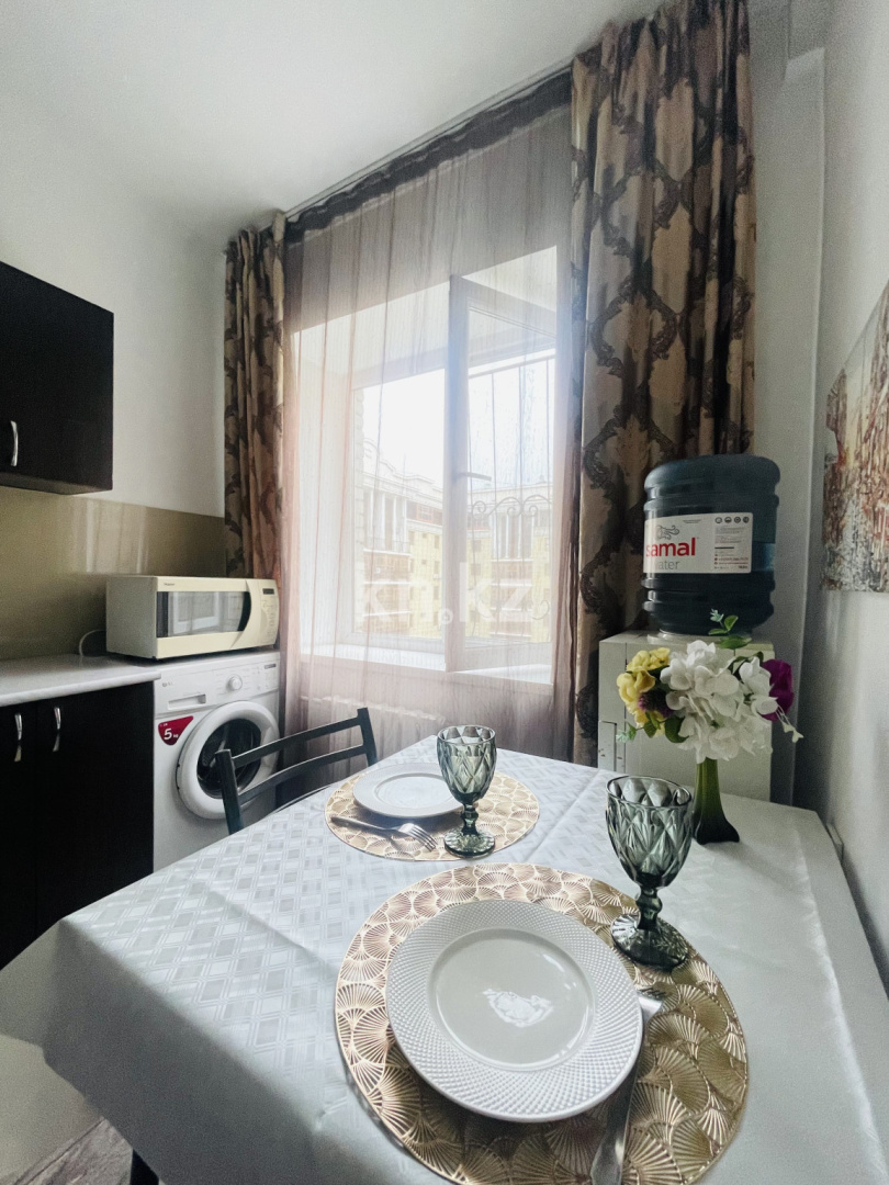 Аренда 1-комнатной квартиры посуточно, 33 м² в Алматы - фото 4