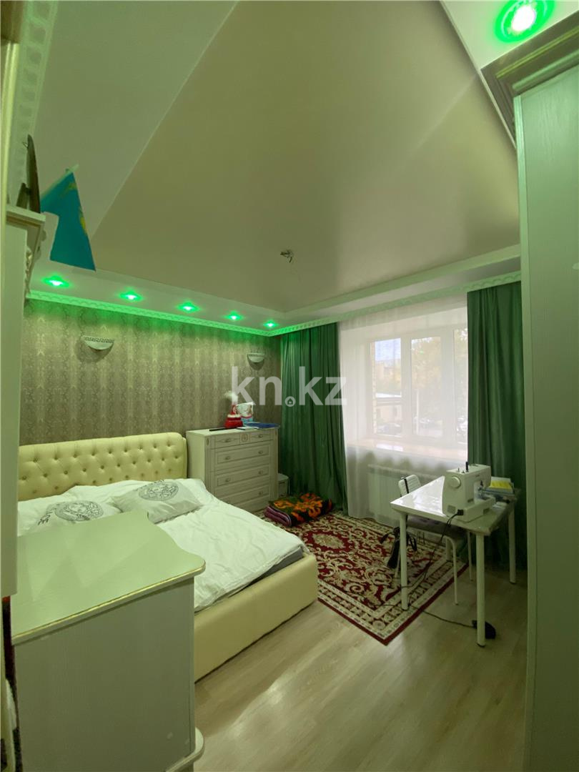 Продажа 4-комнатной квартиры, 95 м², ул. Сарыарка, дом  6 в Караганде - фото 4