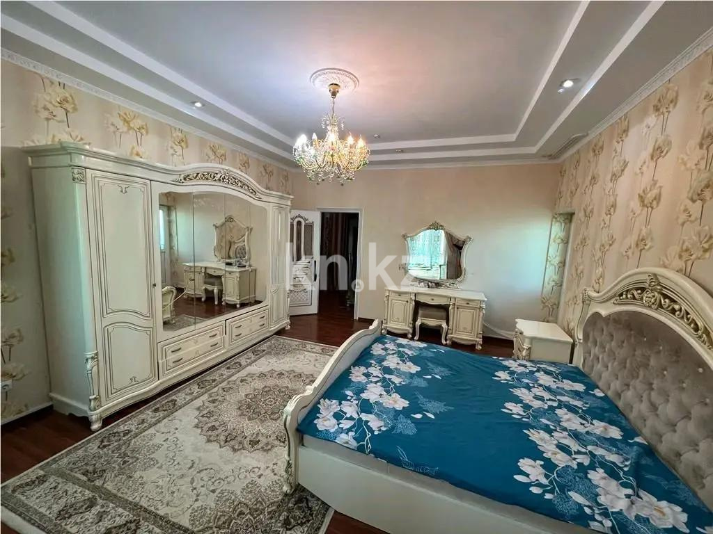 Продажа 3-комнатной квартиры, 135 м², ул. Курмангазы, дом  145 в Алматы - фото 3