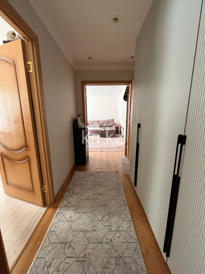 Продажа 2-комнатной квартиры, 52 м², мкр-н Орбита-1 в Караганде - фото 10