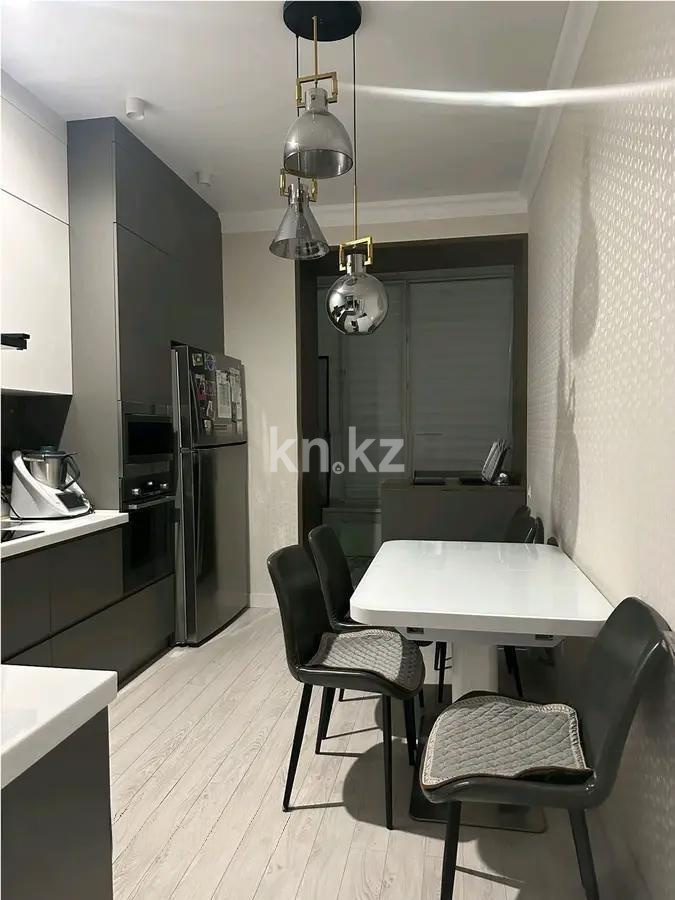 Продажа 4-комнатной квартиры, 120.3 м² в Астане - фото 4
