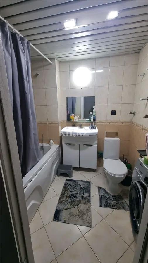 Продажа 2-комнатной квартиры, 65 м² в Алматы - фото 4