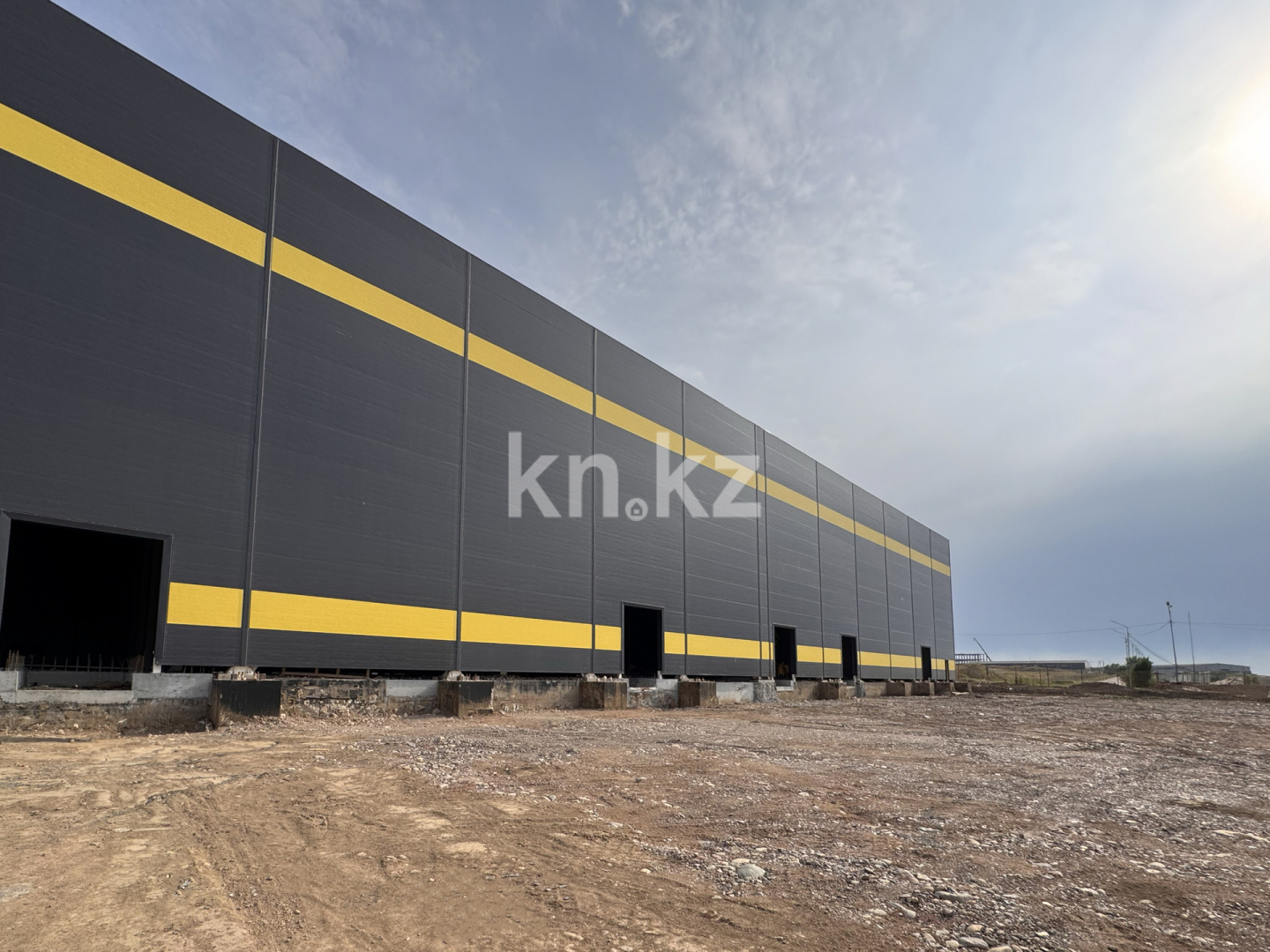 Аренда , 4667 м², ул. 7-я, дом  142/49 - ул. Саина в Алматы - фото 2