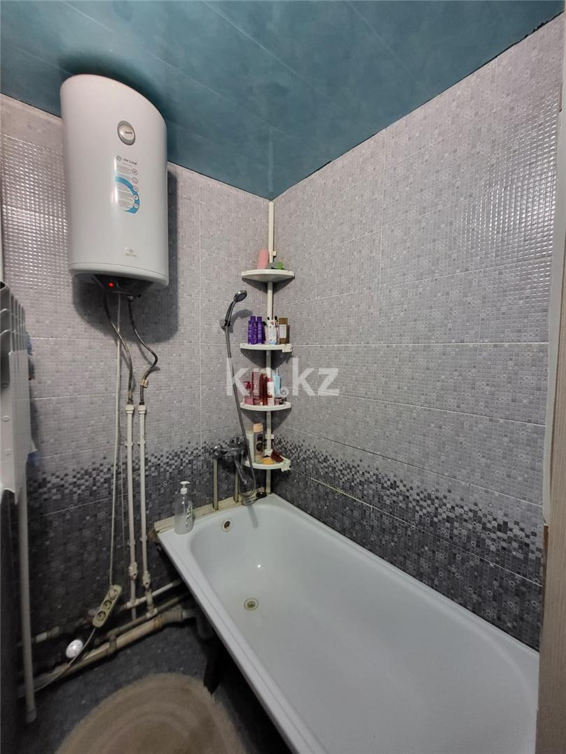 Продажа 3-комнатной квартиры, 55 м², мкр-н 7, дом  18 в Темиртау - фото 10