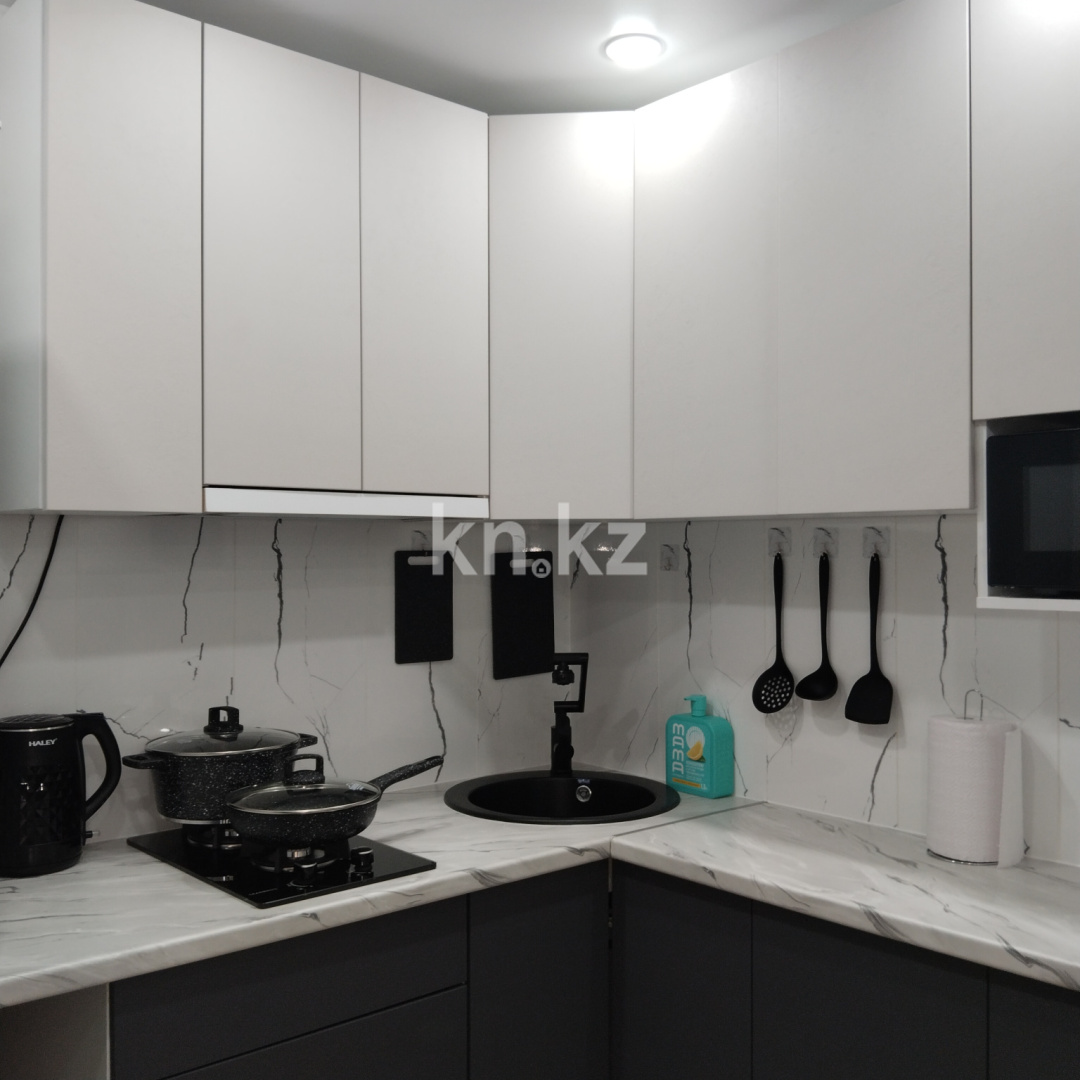 Аренда 1-комнатной квартиры посуточно, 32 м², Джамбула, дом  58 в Сарани - фото 6