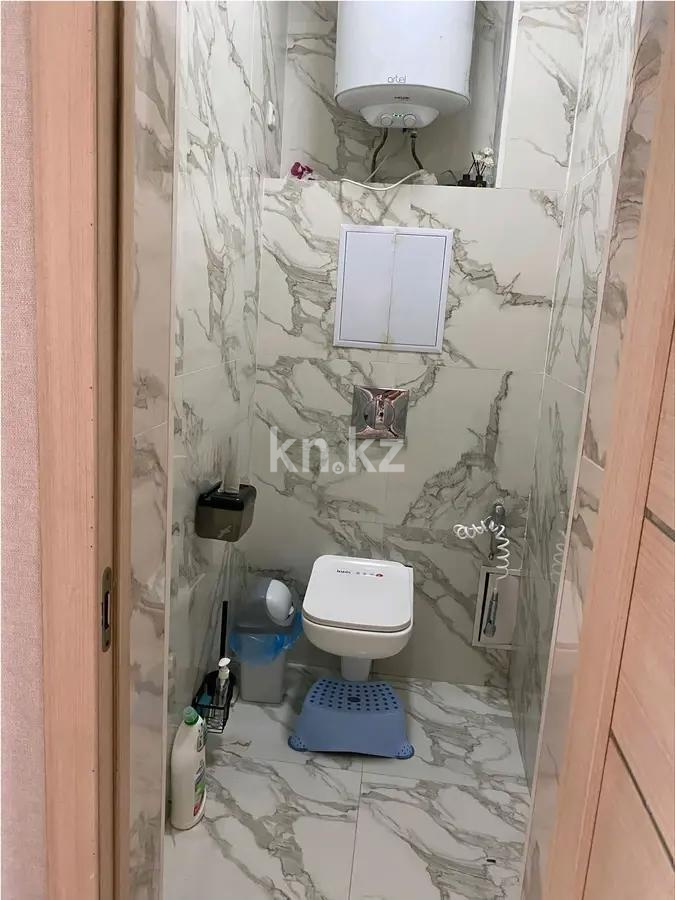 Продажа 4-комнатной квартиры, 98 м², ул. Муканова, дом  67/1 в Караганде - фото 7