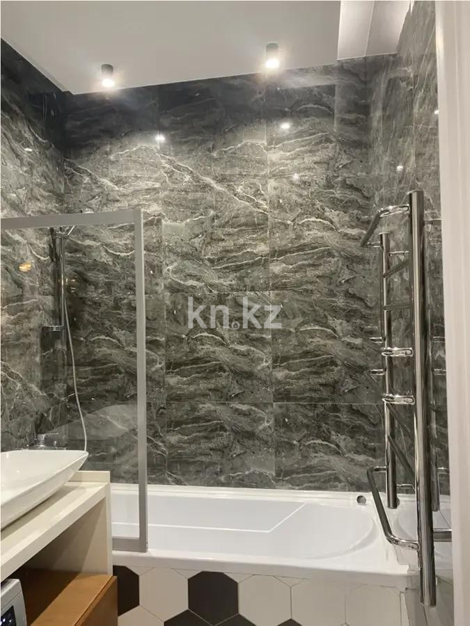 Продажа 2-комнатной квартиры, 81.1 м² в Алматы - фото 4