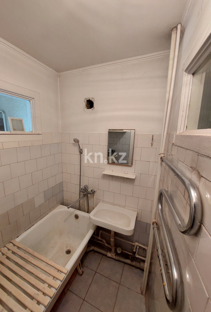 Продажа 2-комнатной квартиры, 47 м², пр. Сейфуллина, дом  3 в Караганде - фото 5