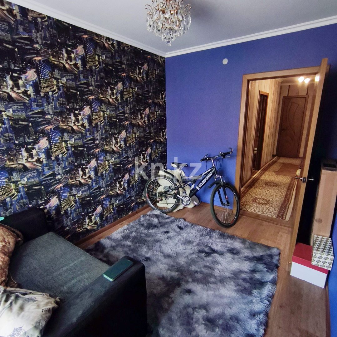 Продажа 4-комнатной квартиры, 74.6 м², ул. Гоголя, дом  51/1 в Караганде - фото 11