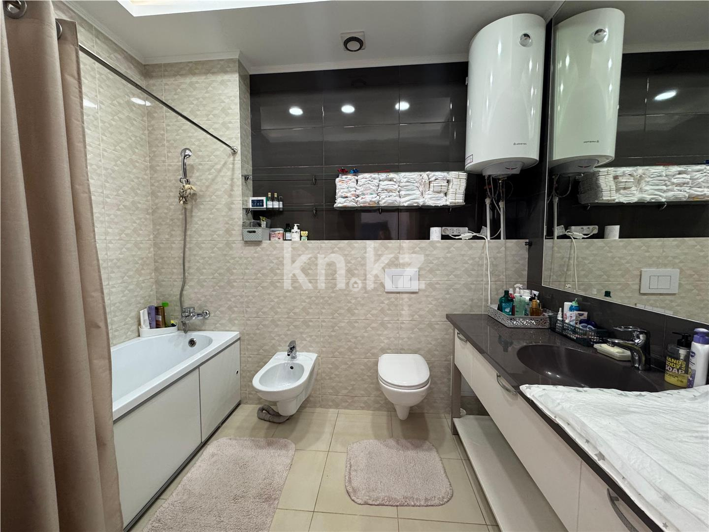 Продажа 3-комнатной квартиры, 145 м², ул. Ботаническая, дом  12/1 в Караганде - фото 12