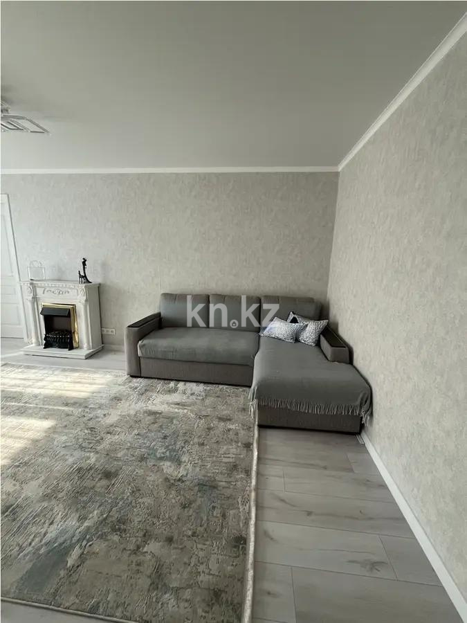Продажа 2-комнатной квартиры, 42 м², мкр-н Орбита-2, дом  27 в Алматы - фото 2