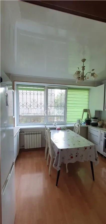 Продажа 4-комнатной квартиры, 106.3 м², ул. Жандосова, дом  57 в Алматы - фото 4