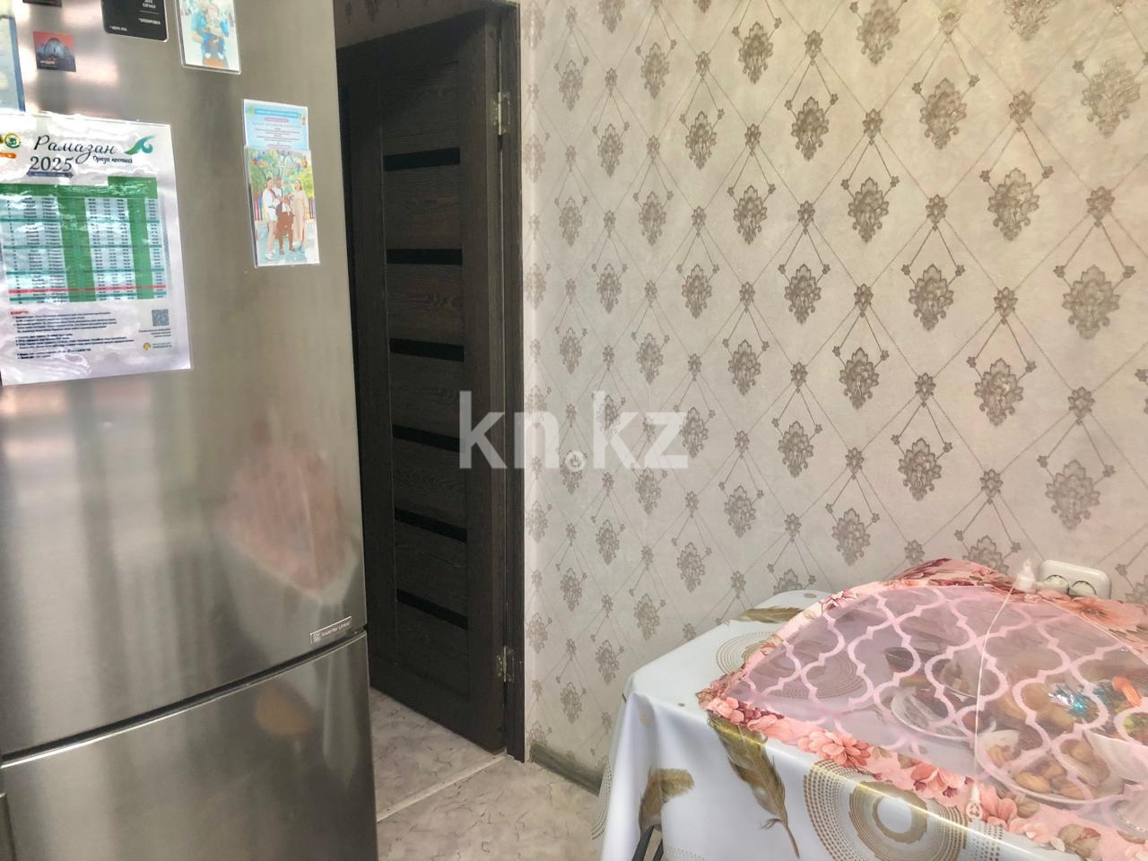 Продажа 4-комнатной квартиры, 61 м², мкр-н 15, дом  28 в Караганде - фото 9