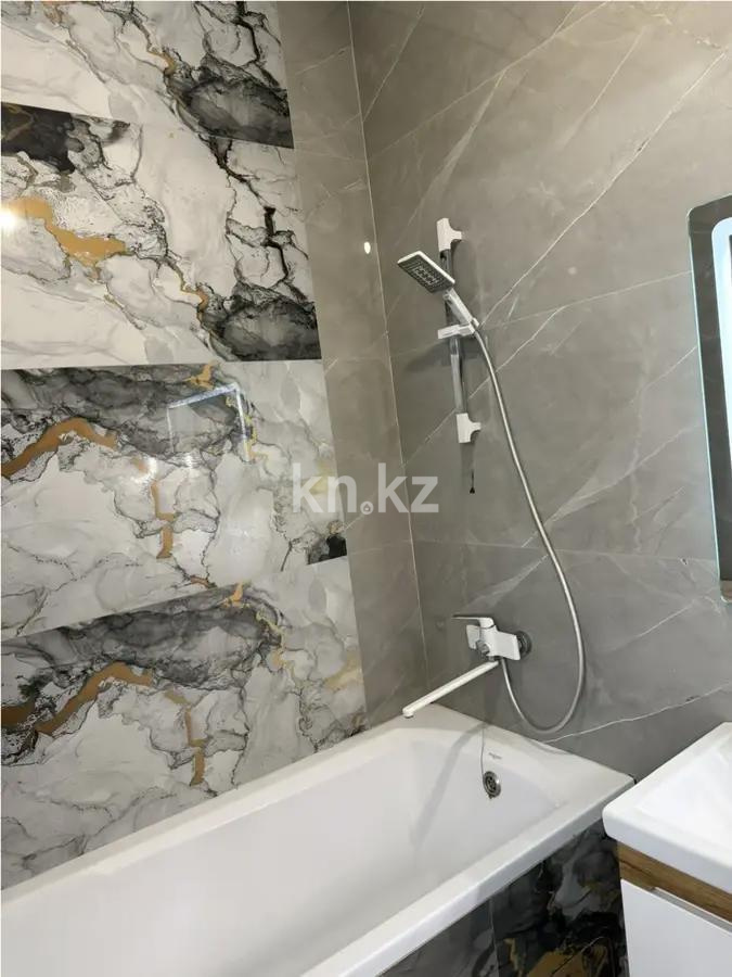 Продажа 4-комнатной квартиры, 128.4 м² в Астане - фото 6