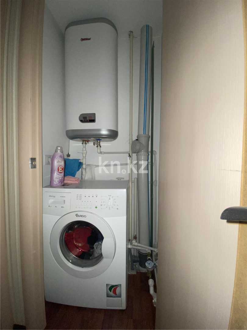 Продажа 1-комнатной квартиры, 55 м², ул. Сарыарка в Караганде - фото 11