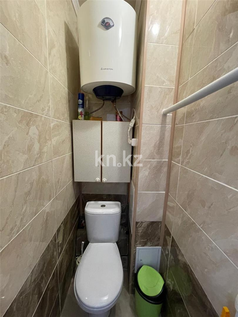 Продажа 4-комнатной квартиры, 77 м², ул. Гапеева, дом  12 в Караганде - фото 13