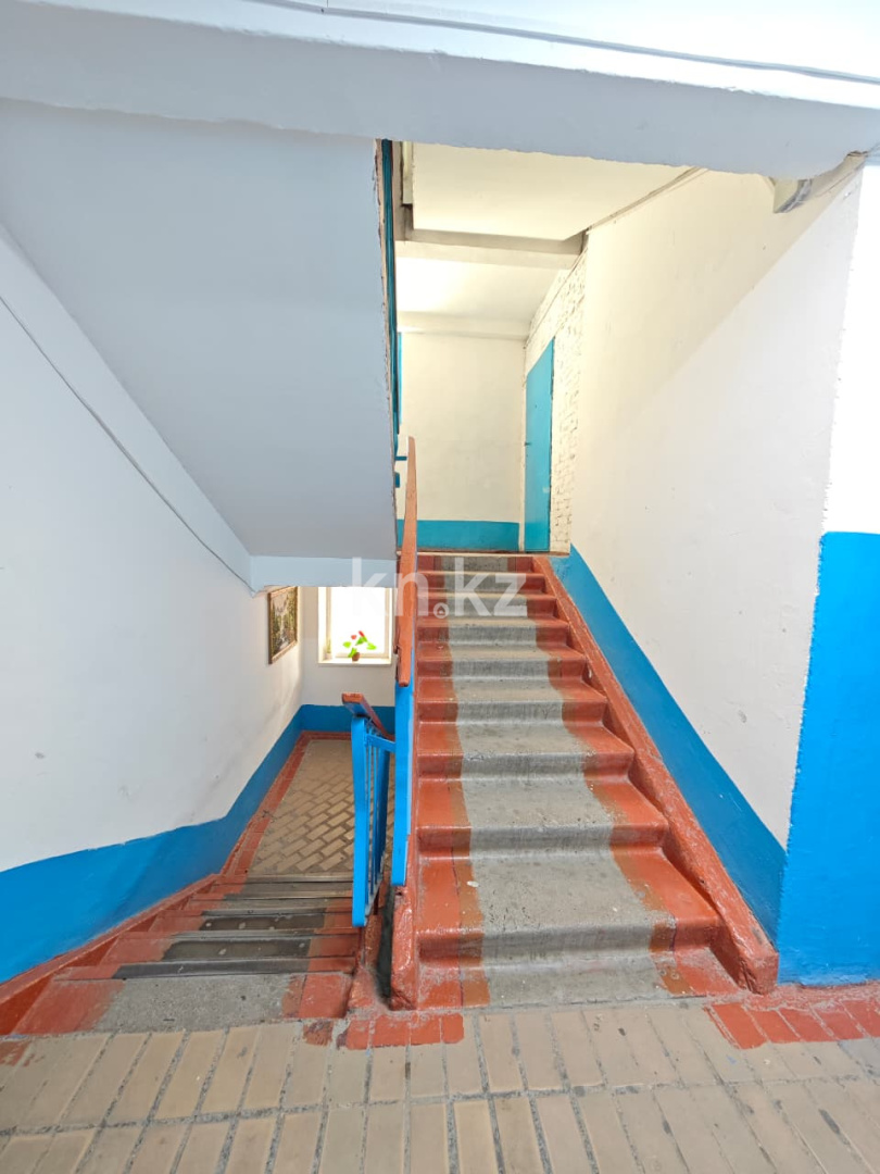 Продажа 4-комнатной квартиры, 75 м², пр. Шахтеров, дом  7 в Караганде - фото 18