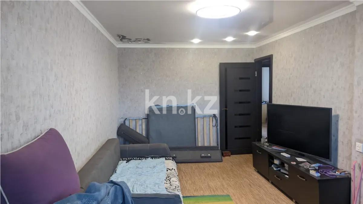Продажа 3-комнатной квартиры, 60 м², ул. Муканова, дом  28 в Караганде - фото 2