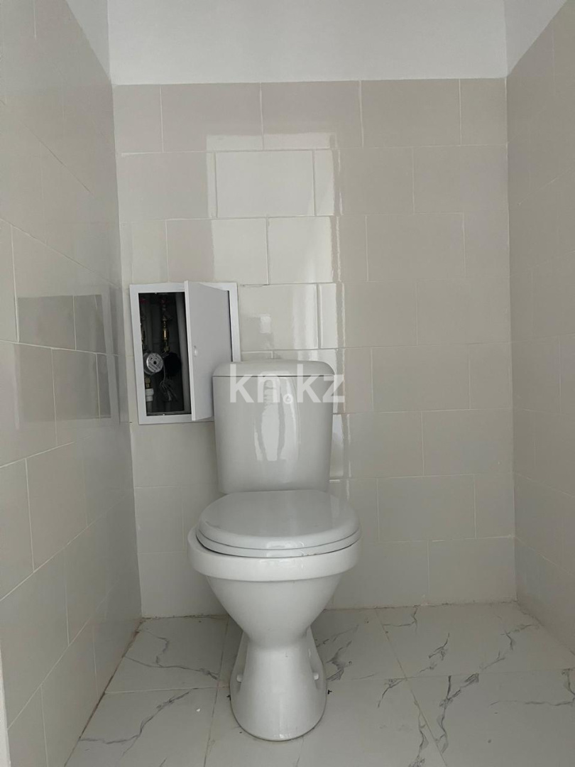 Продажа 3-комнатной квартиры, 101 м², пр. Республики, дом  1/4 в Караганде - фото 5