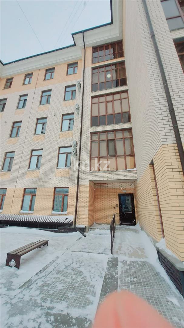 Продажа 3-комнатной квартиры, 92 м² в Караганде