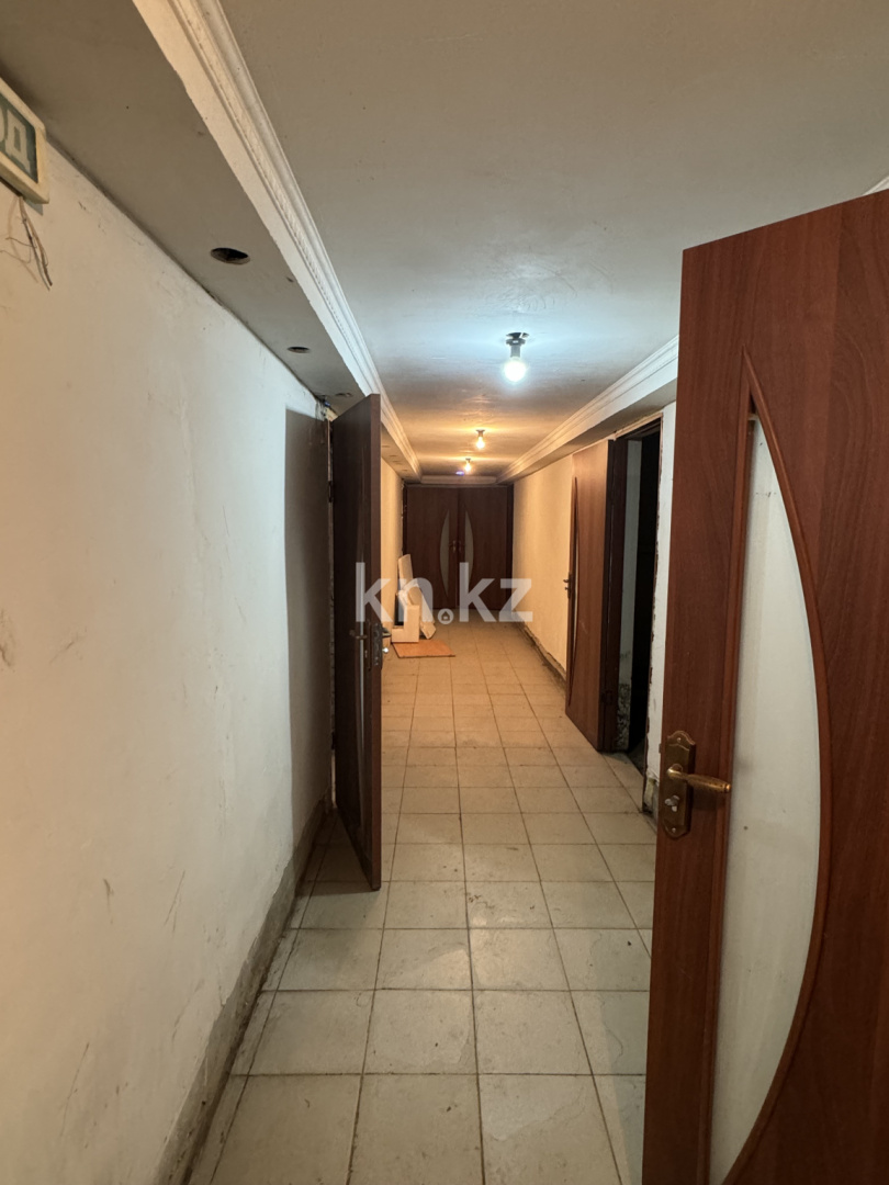 Продажа , 364 м², ул. Лободы, дом  43 в Караганде - фото 9