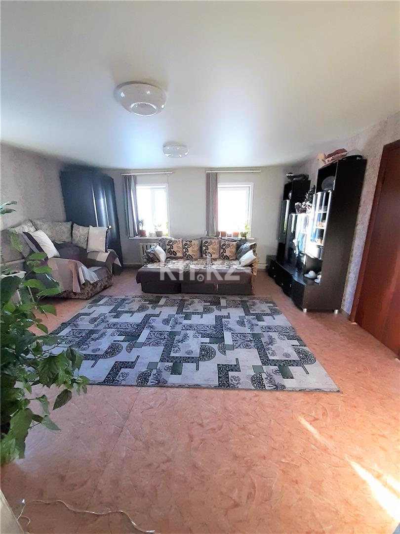 Продажа 4-комнатного дома, 71 м², ул. Куйбышева в Караганде