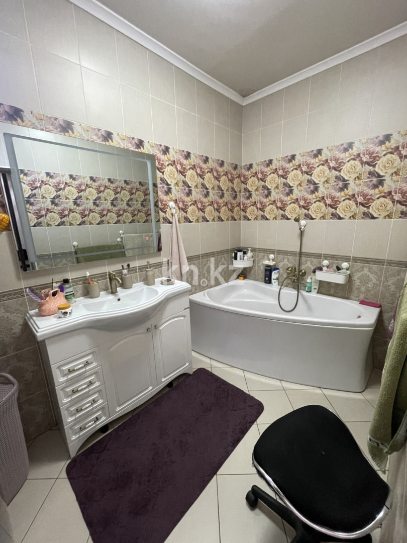 Продажа 4-комнатного дома, 180 м² в Караганде - фото 9