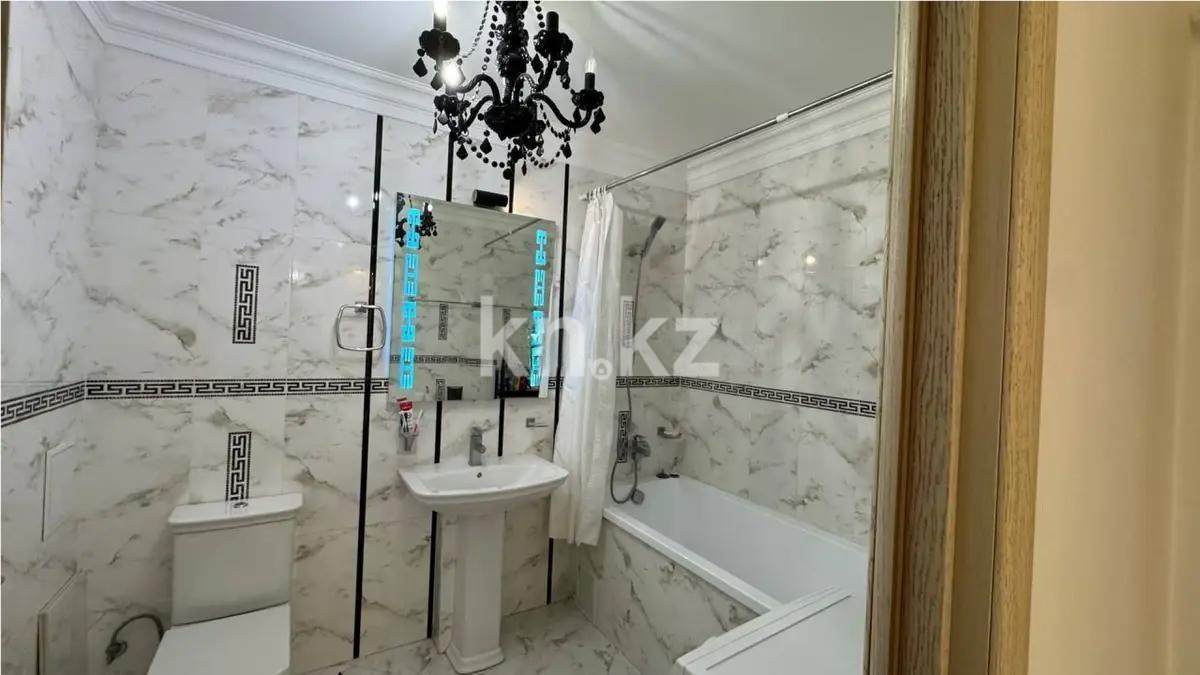 Продажа 3-комнатной квартиры, 121 м², ул. Аскарова, дом  21/15 в Алматы - фото 4