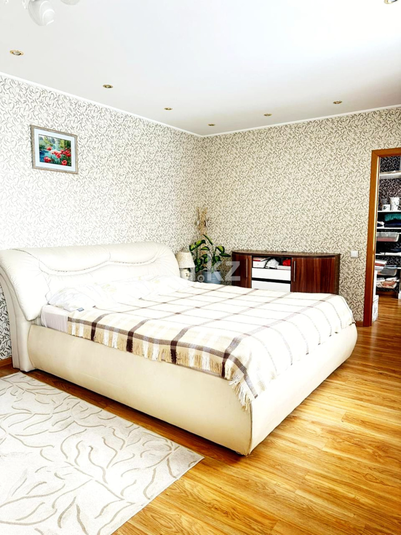 Продажа 4-комнатного дома, 205 м² в Астане - фото 2