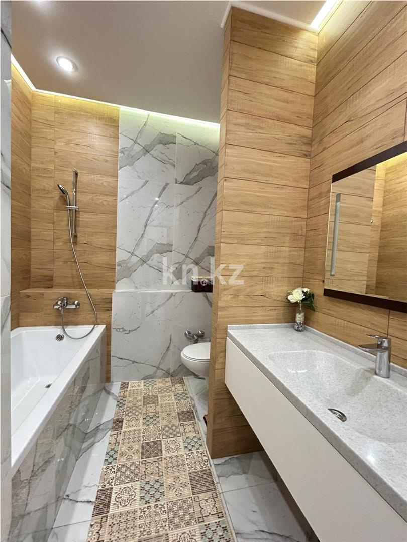 Продажа 3-комнатной квартиры, 102 м² в Астане - фото 16