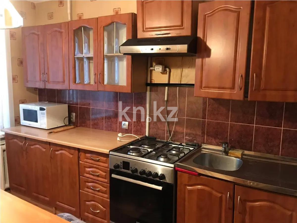 Продажа 3-комнатной квартиры, 63 м², пр. Республики, дом  18 в Караганде - фото 4