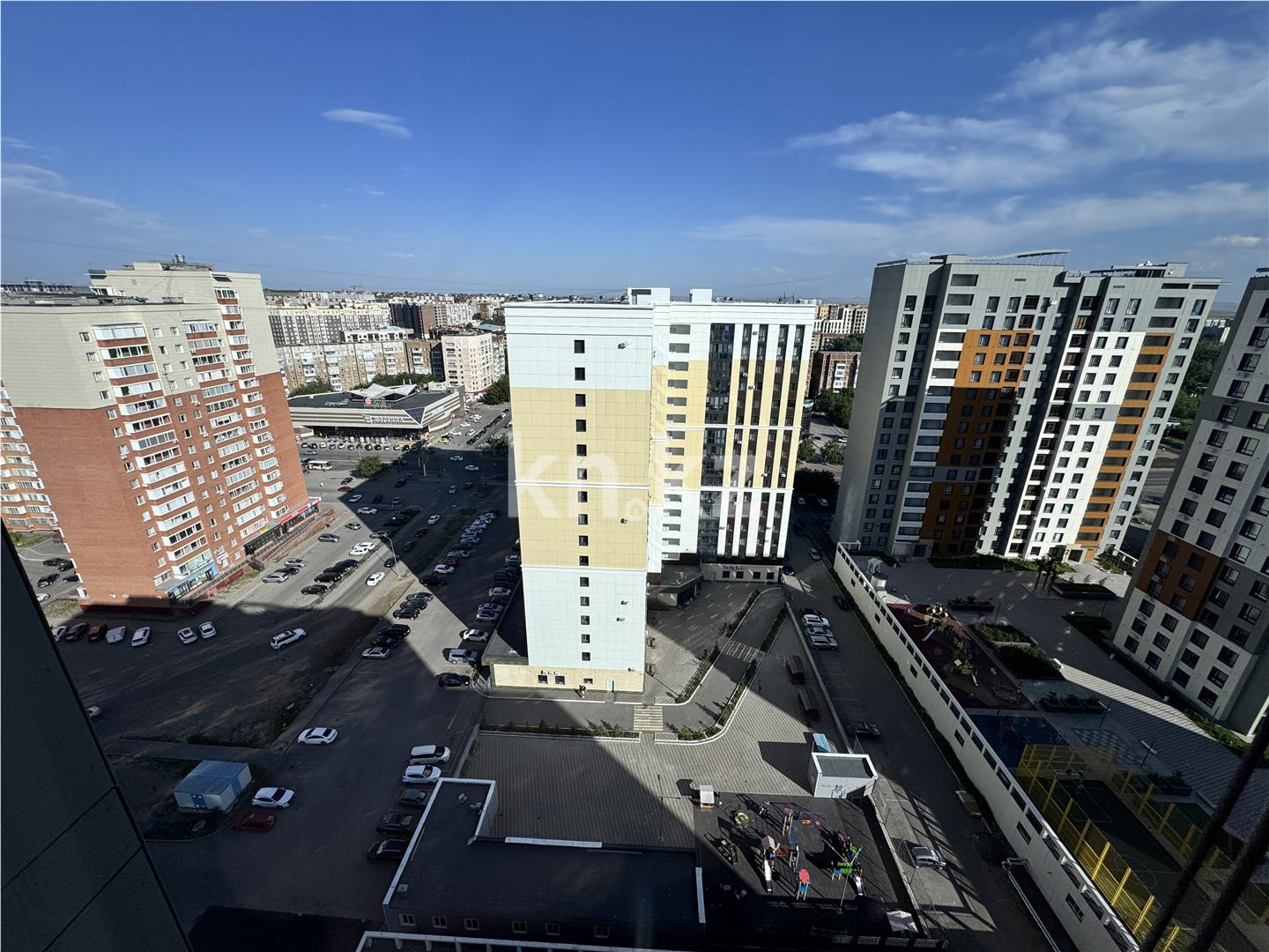 Продажа 2-комнатной квартиры, 63 м², пр. Республики, дом  23/2 в Караганде - фото 19