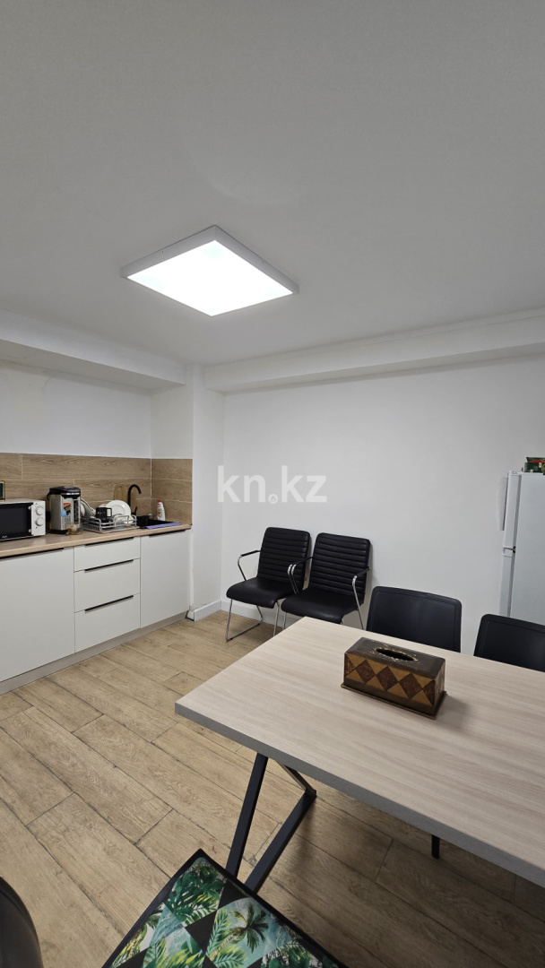 Продажа , 260 м², ул. Митина, дом  4 - Достык в Алматы - фото 17