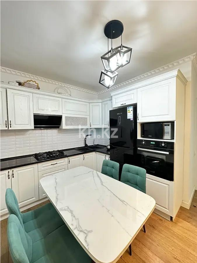 Продажа 2-комнатной квартиры, 70 м², мкр-н Нуркент, дом  68 в Алматы - фото 3