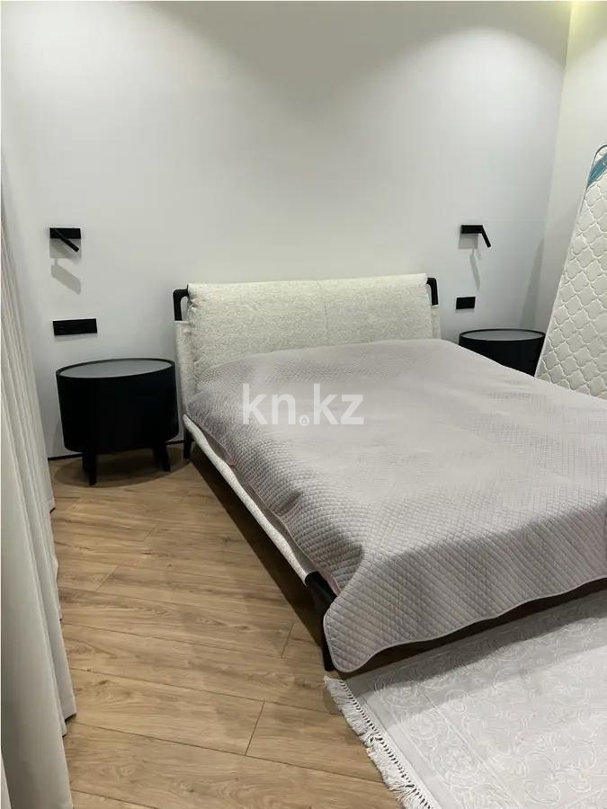 Продажа 3-комнатной квартиры, 93 м², пр. Аль-Фараби, дом  41/2 в Алматы - фото 2