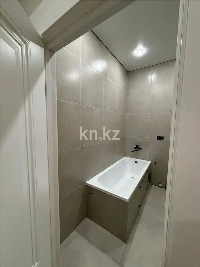 Продажа 1-комнатной квартиры, 43 м², ул. Е-429, дом  14/1 в Астане - фото 2