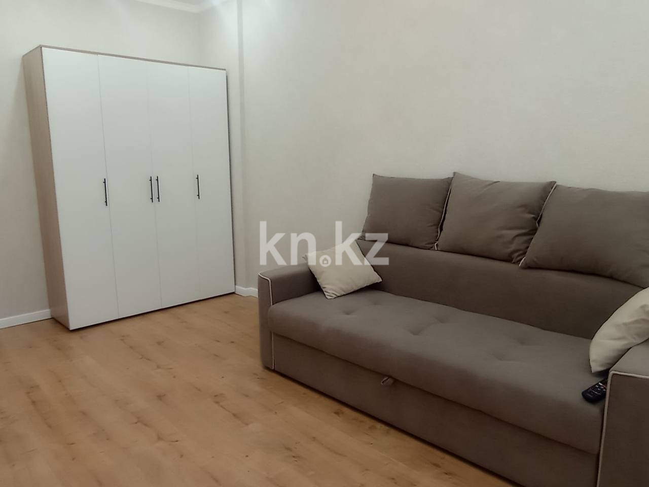 Аренда 1-комнатной квартиры, 36 м² в Астане