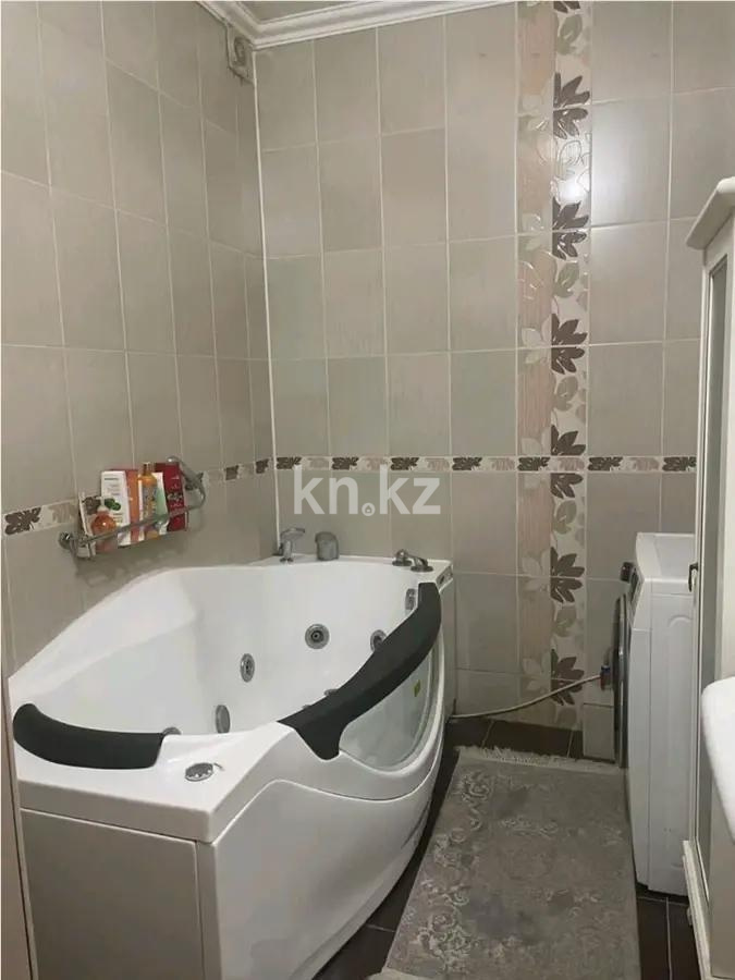 Продажа 3-комнатной квартиры, 104 м², мкр-н Аксай-1а, дом  21 в Алматы - фото 5