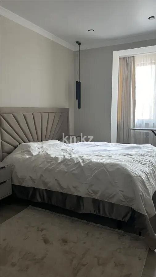 Продажа 4-комнатной квартиры, 104 м² в Алматы