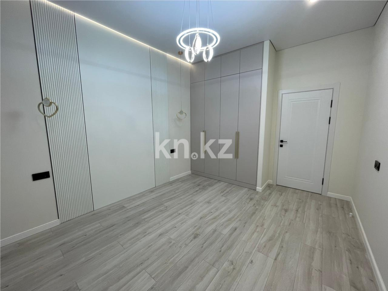 Продажа 2-комнатной квартиры, 53 м², ул. Муканова, дом  53/8 в Караганде - фото 3