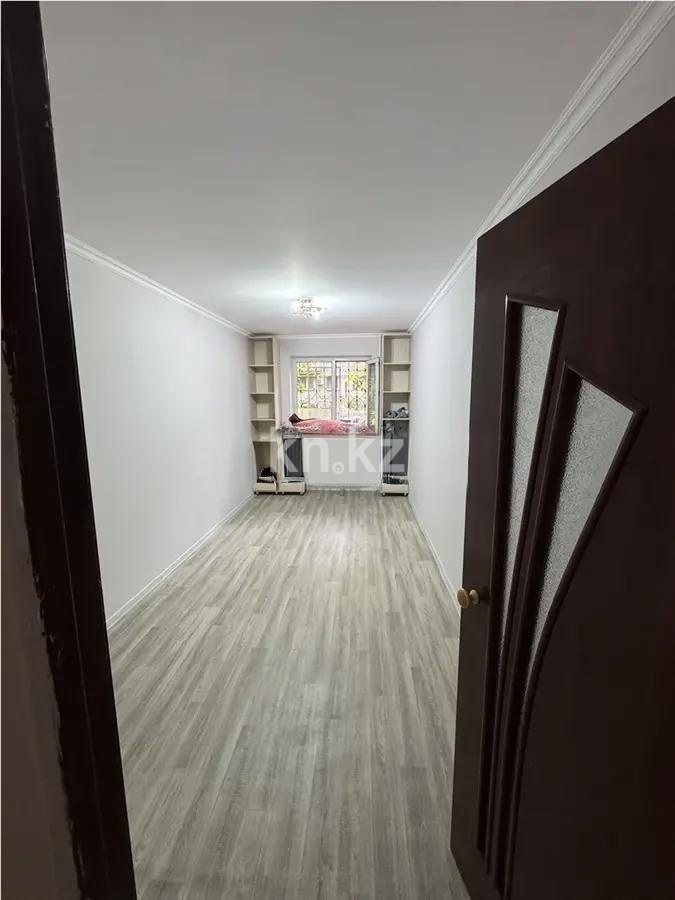 Продажа 3-комнатной квартиры, 60 м², мкр-н 1, дом  64 в Алматы - фото 3