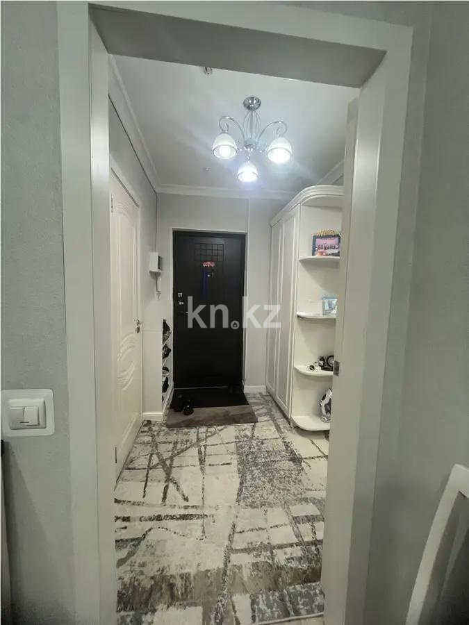 Продажа 1-комнатной квартиры, 36 м², пр. Кошкарбаева, дом  39 в Астане - фото 4