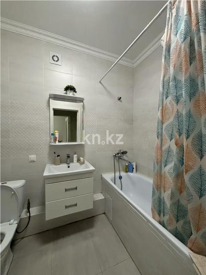 Продажа 2-комнатной квартиры, 60 м², пр. Аль-Фараби, дом  17/1 в Астане - фото 4