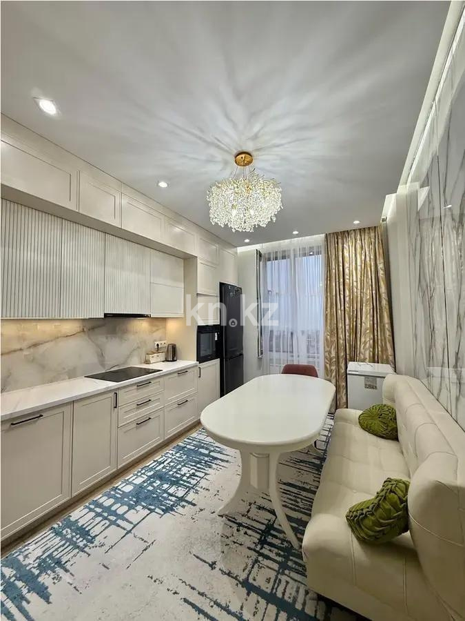 Продажа 3-комнатной квартиры, 101 м², ул. Сатпаева, дом  133/1 в Алматы - фото 4